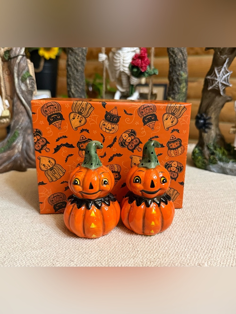 PUMPKIN HEAD Johanna Parker Halloween Salt and Pepper Shakers